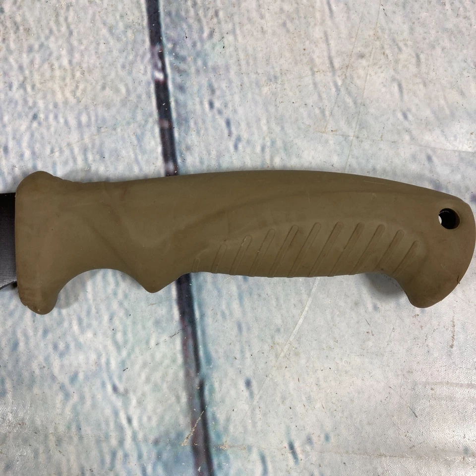 Faca Camillus Titanium 440 lâmina fixa 9,75" cabo de borracha sobrevivência caça - Imagem 4 de 4