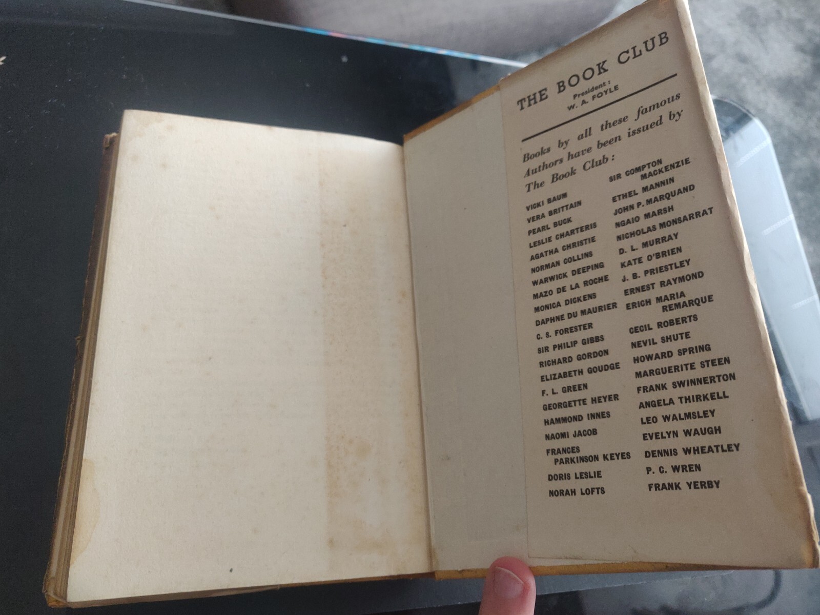 Dr No by Ian Fleming, The Book Club First Edition 1958. James Bond 007