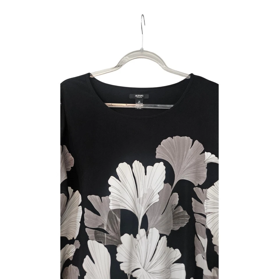 Alfani Mujer 1X Blusa Dobladillo Burbuja Floral Elastizada Mangas Transparentes Volantes en Cascada Foto 3 de 4