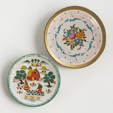Set Of 2 Ohio Art  Tin Plates Children  s Small Play Set Metal Dishes