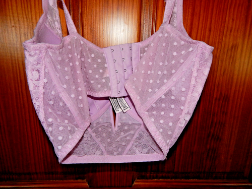 VICTORIA'S SECRET DREAM ANGLES BRA, UNDEWIRE, LIGHT LINING, SIZE 36 D - Picture 4 of 4