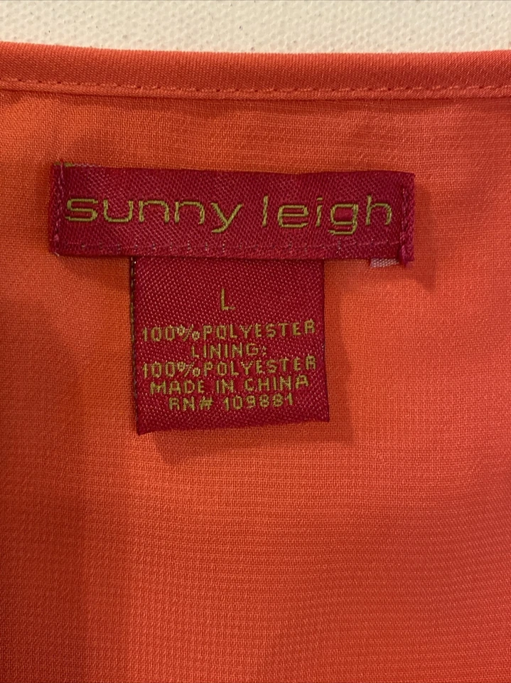 Blusa Sunny Leigh Top Feminina L Coral Sem Mangas Corpete Plissado Bainha Babado - Imagem 2 de 4