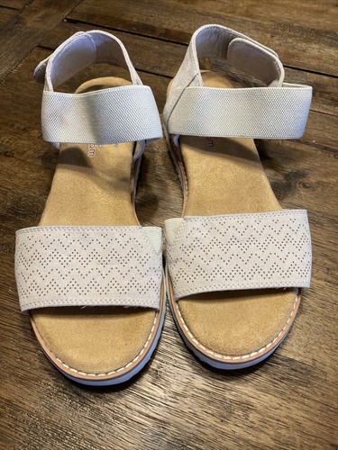 Skechers Desert Kiss Women's Sz 7 BOBs Quarter Strap Pink Sandals | eBay