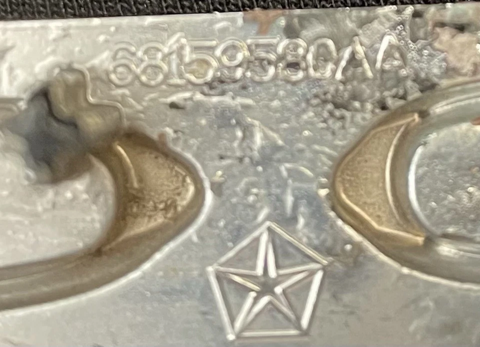 2012-2020 Dodge Journey OEM Nameplate Emblem 68159580AA - Image 2 of 3