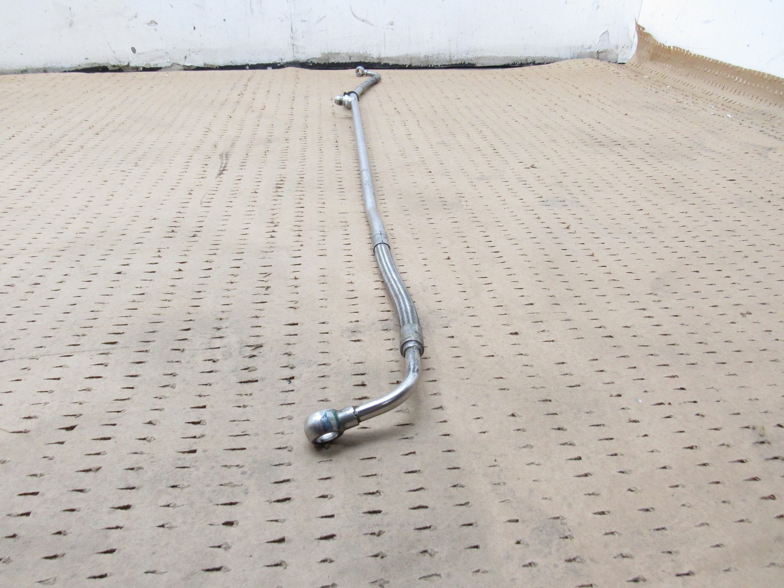 McLaren 650S 2015-2017 Front Hydraulic suspension line