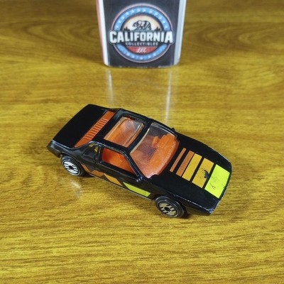 Hot Wheels Vintage Quick-Fire Crash Curve Pontiac Fiero 2M4 Black UH Mal 1993