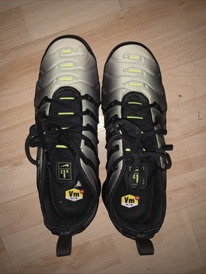 Nike AIR VaporMax PLUS BLACK VOLT 45 Gr Us 11 Gute Zustand