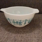 Vintage Pyrex Amish Butterprint  1.5 Pint Cinderella Mixing Bowl #441
