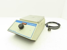 Cole Palmer ST1 C-P Stirrer Lab Magnetic Rotary 1500 RPM 120V