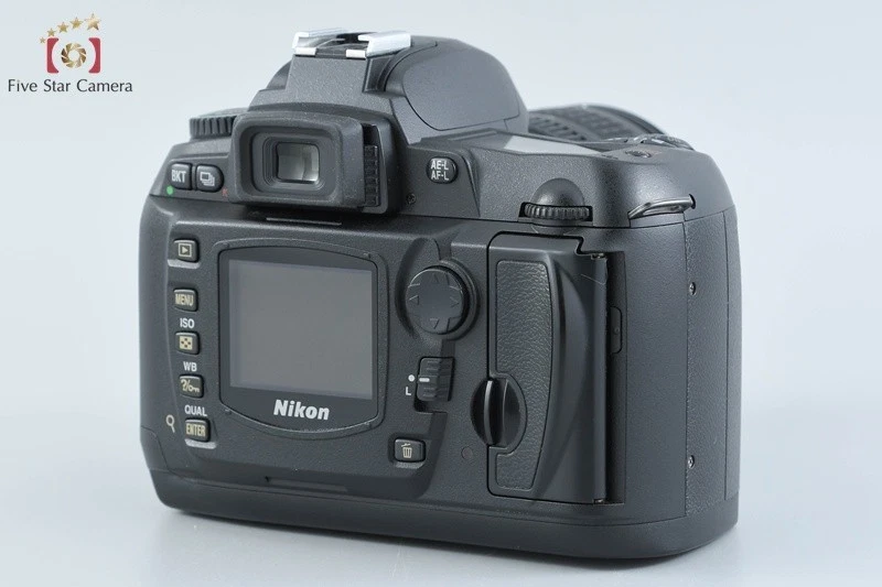 Nikon D70 6.1 MP DSLR Camera AF-S DX 18-70 Lens [Very Good] - Image 3 of 4