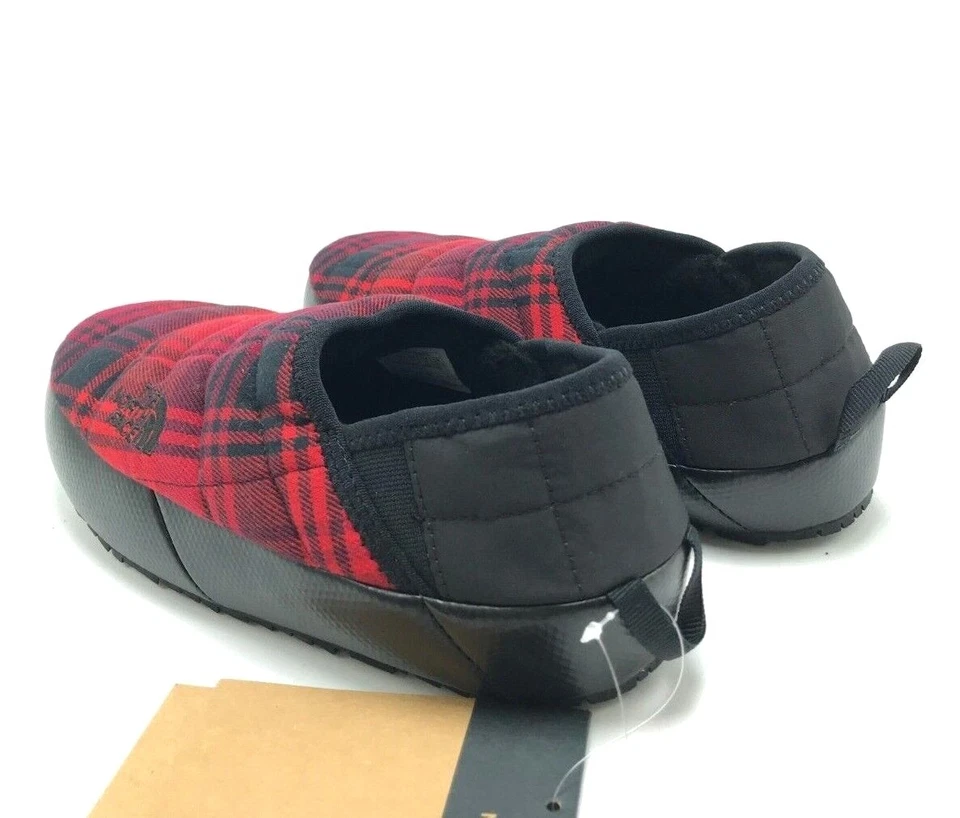 *НОВЫЙ* ЖЕНСКИЙ красный The North Face Thermoball Traction Mule V Novelty (NF0A8A9F 8RO) - Изображение 4 из 4