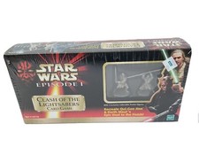 Hasbro Star Wars Episode I Clash Of The Lightsabers Card Game Action Figure NEW