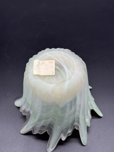 Vintage VIETRI Moon Glass Vase Art Deco Lime Green Frosted Glass Slag Glass - Picture 7 of 7