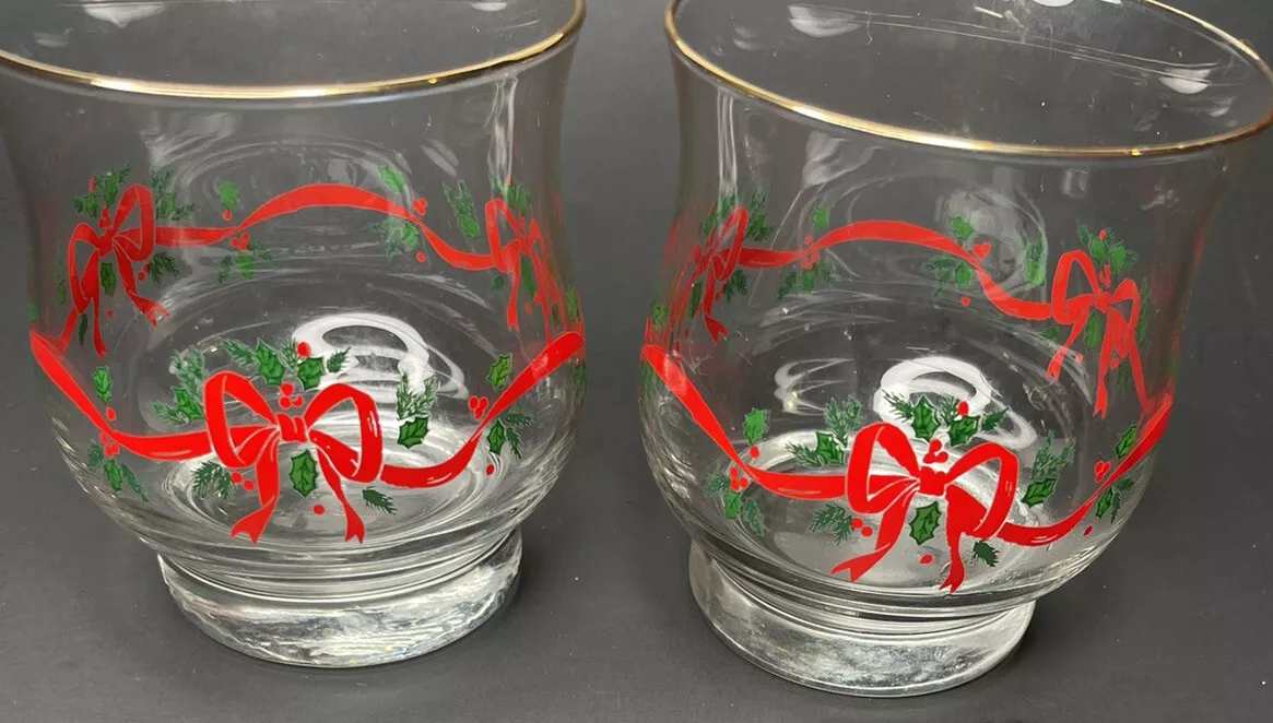 2 Libbey Christmas Holly and Ribbon Egg Nog 3 1/2” Glasses Gold Rim Nice Set