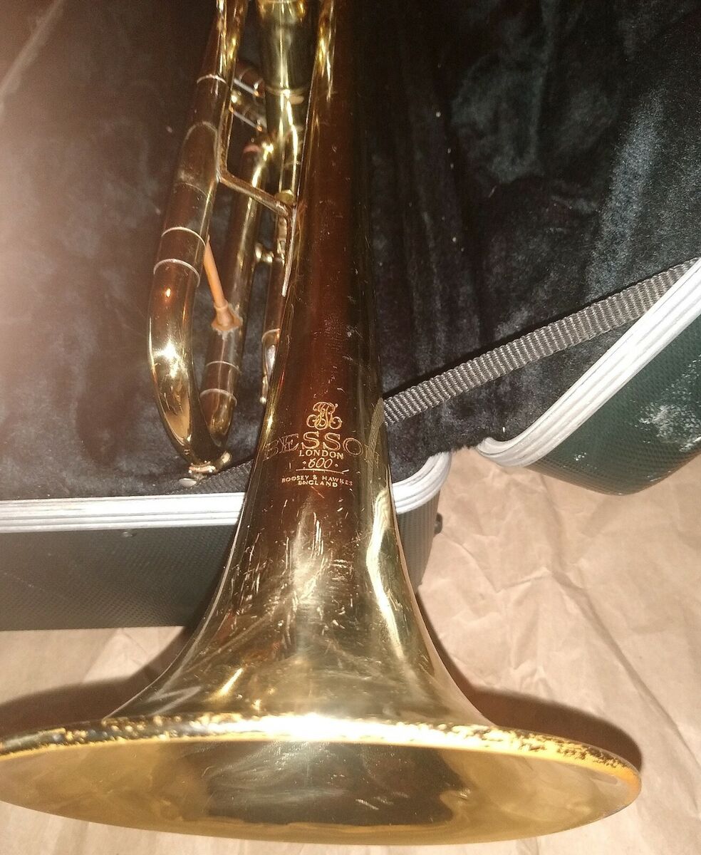 Boosey & Hawkes Besson London 600 trumpet w/ case & MP Boosey & Hawkes Besson London 600 trumpet w/ case & MP