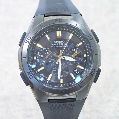 Casio Wave Ceptor WVQ-M410 robuste Solaruhr Multiband schwarz Japan exklusiv