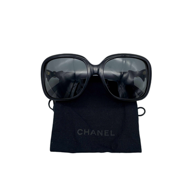 CHANEL サングラス 5171-A ブラック Auth CHANEL 5171-A Bow Detail Square Sunglasses Black & Gold | eBay