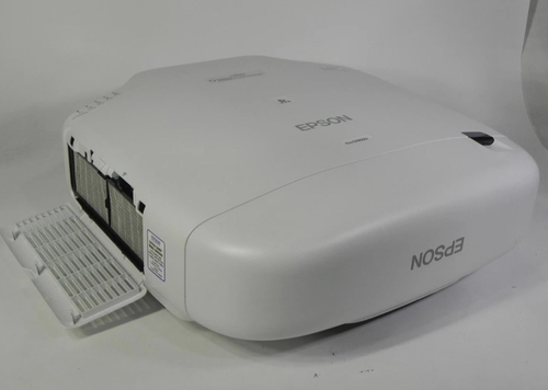 4K Epson G7400U Projector - For Large Venues-5500 Lumens- 2344 HRS - Picture 9 of 9