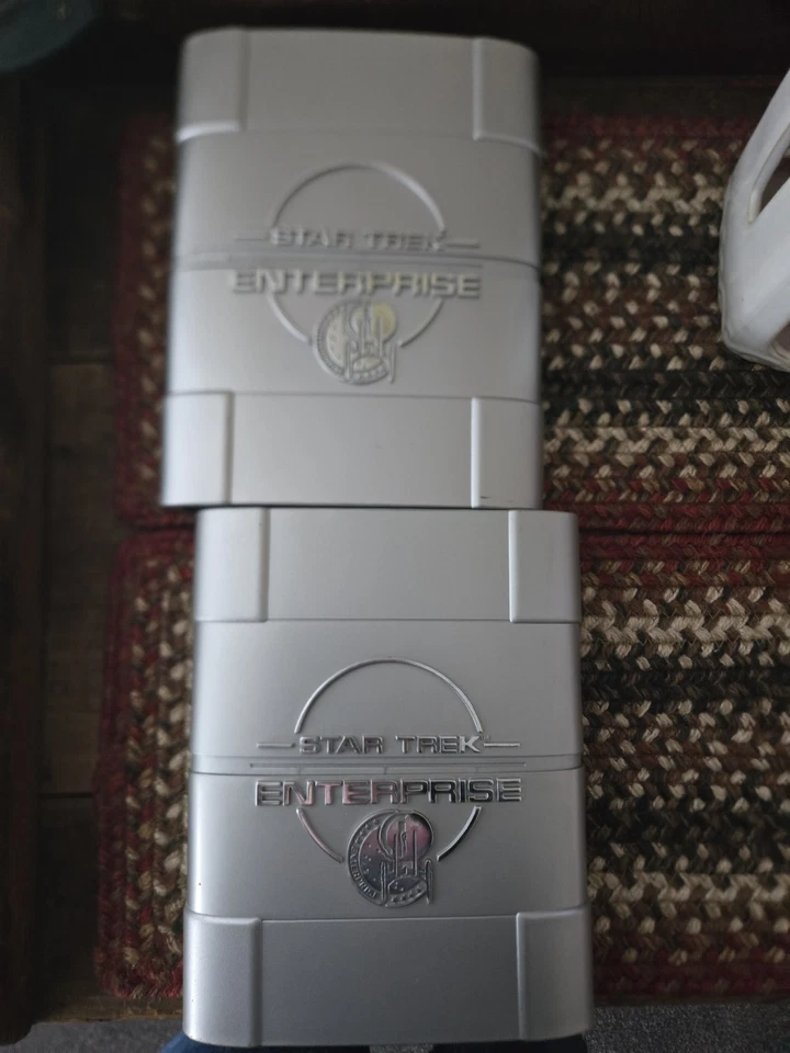 Star Trek Enterprise Season 1 & 2 DVD Box Set - Image 2 of 4