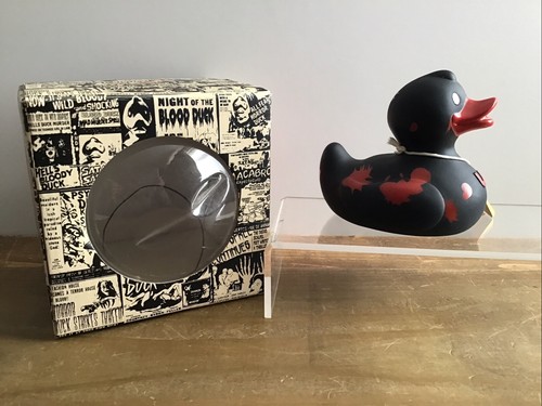 BUD COLLECTABLE LUXURY RUBBER DUCK HORROR DUCK -2006 RARE-RETIRED NOVELTY BOXED