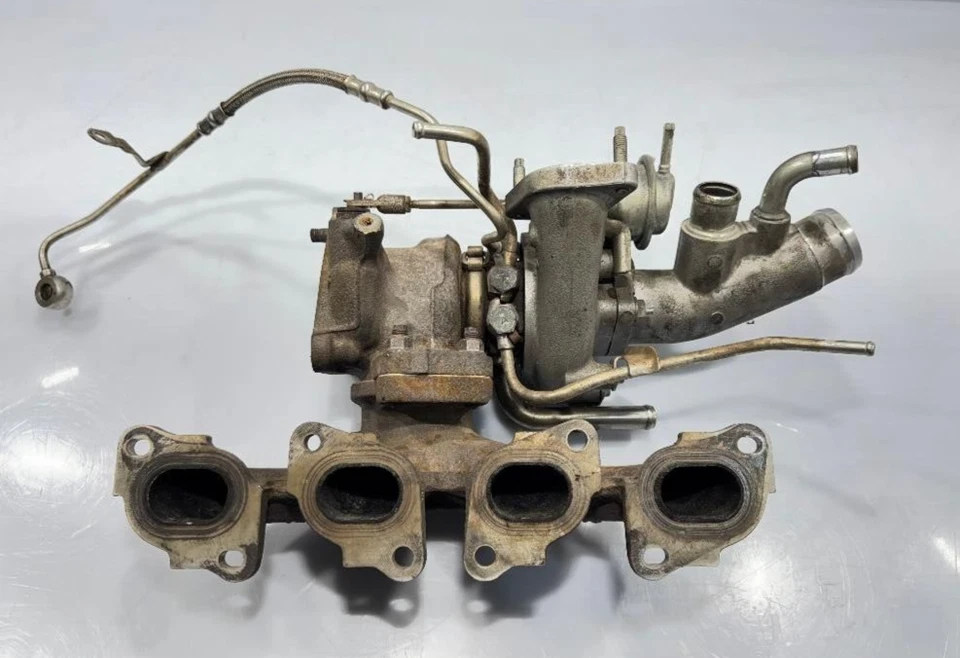 Nissan Juke 2013-2015 OEM turbocompresor con colector 144111Kc2C OEM pieza usada Foto 4 de 4