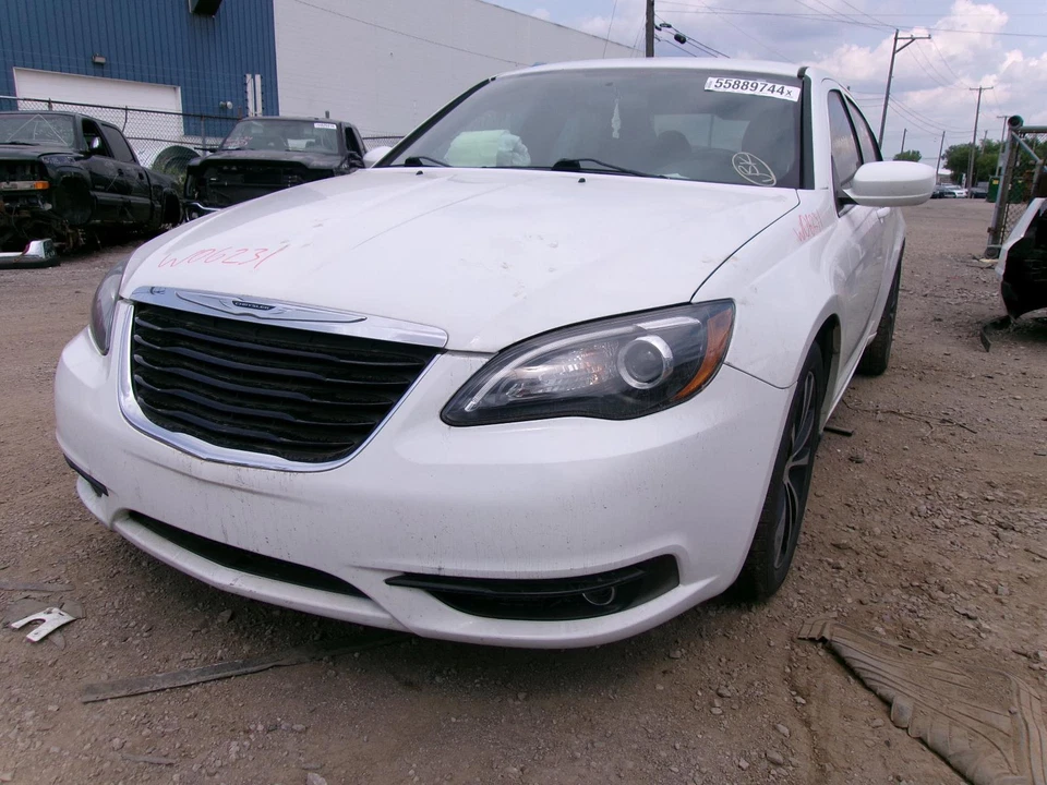 Used Ignition Switch fits: 2013 Chrysler 200  Grade A - Image 2 of 4