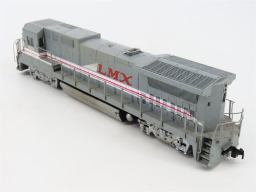 HO Scale Walthers 931-158 LMX Leasing Dash 8-40B Diesel Locomotive #8500 - Picture 5 of 12