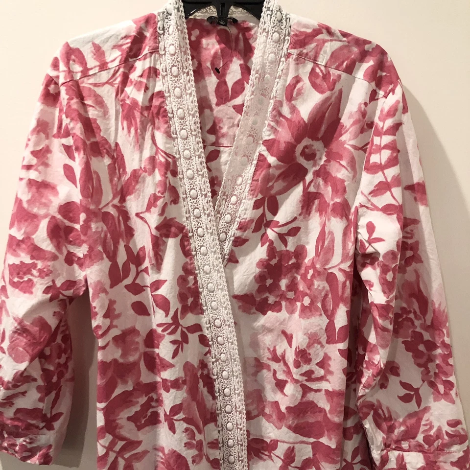 Talbots Rosa Blanco Floral Manga 3/4 Bolsillos Envoltura Algodón Bata Encaje Ribete Mediano Foto 2 de 4