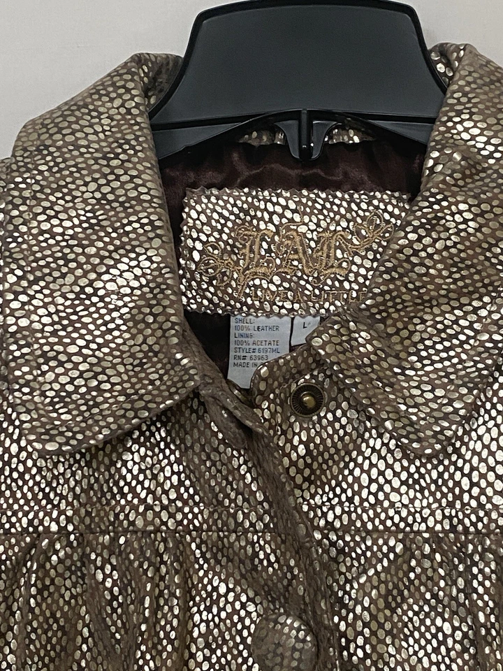 Jaqueta feminina Live A Little couro L cropped dourado Y2K mangas 3/4 forradas com botões - Imagem 4 de 4