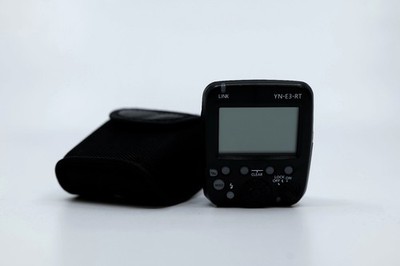 Yongnuo YN-E3-RT Wireless Speedlite Transmitter Trigger for Canon - Working