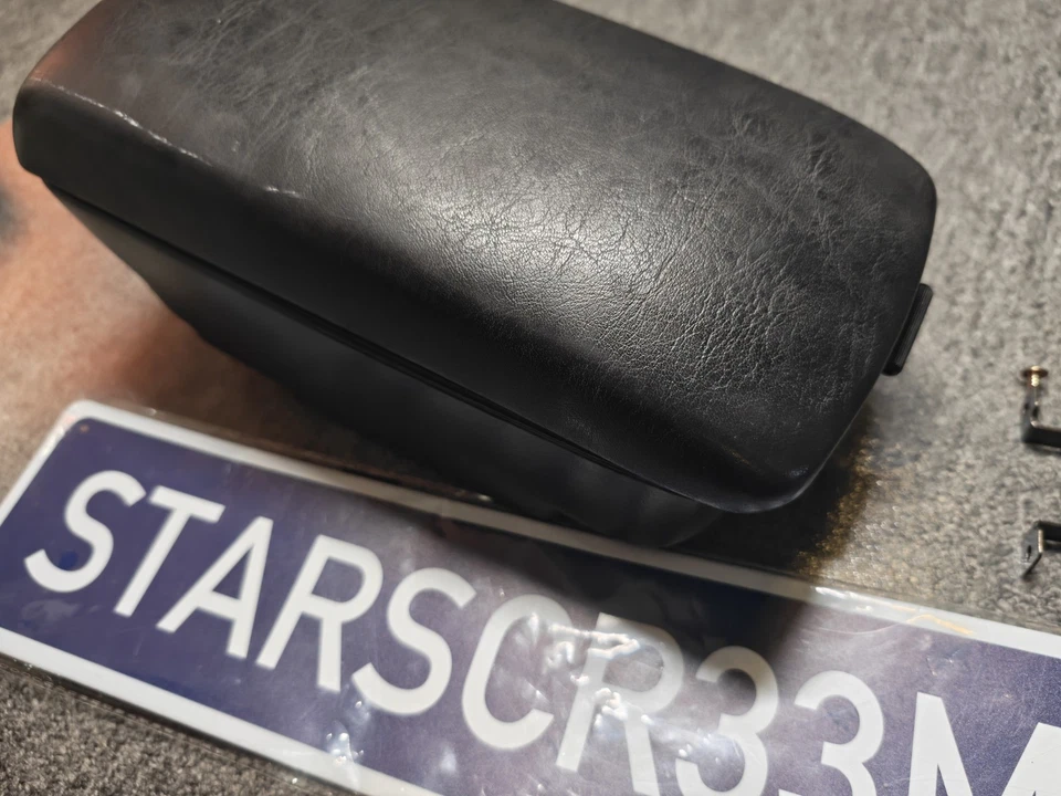 Subaru Impreza 2002-2004 consola central reposabrazos extensión negro con soporte de metal Foto 4 de 4