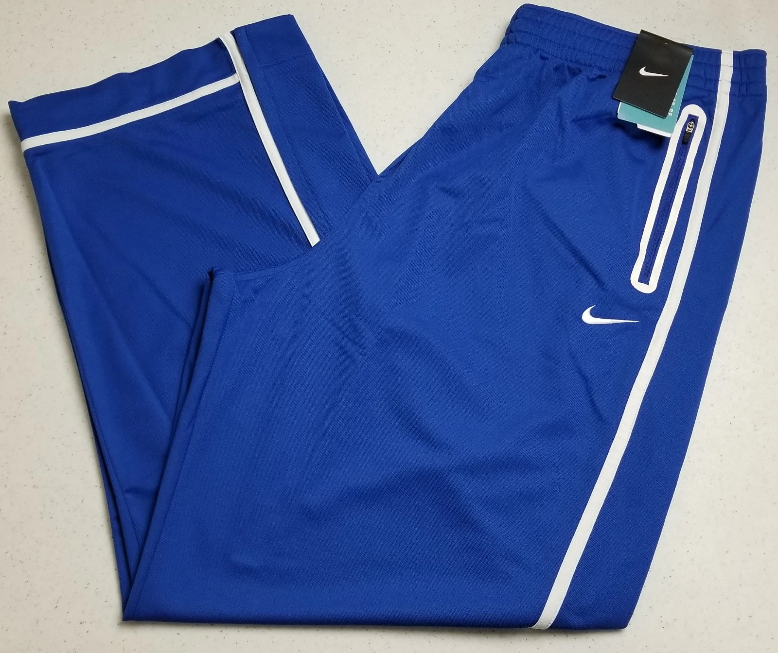 NIKE BB10 DRI-FIT BASKETBALL WARM UP PANTS ROYAL BLUE 418638-494 (SIZE 4XL TALL)
Opens in a new wind