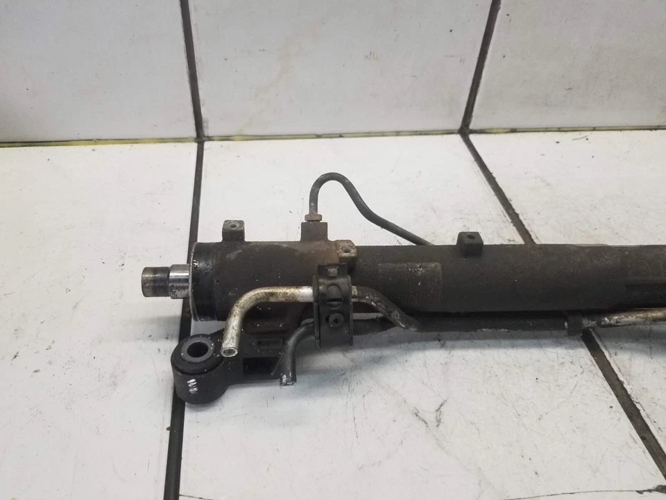 2010 VOLVO C30 STEERING RACK W/ OUT 18" WHEELS - Image 2 of 3