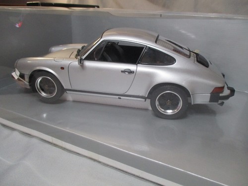 TA1651 PREMIUM CLASSIXXS 1/12 PORSCHE 911 CARRERA 3.2 COUPE REF 10151 EDL - Picture 6 of 12
