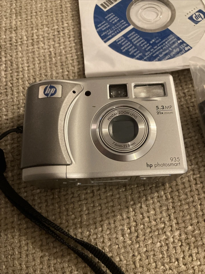 HP Digital Camera Photosmart 935 - Image 4 of 4