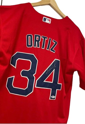 AUTOGRAPHED DAVID ORTIZ RED JERSEY (SIZE M) SIGNED BECKETT AUTHENTICATION - Picture 4 of 8