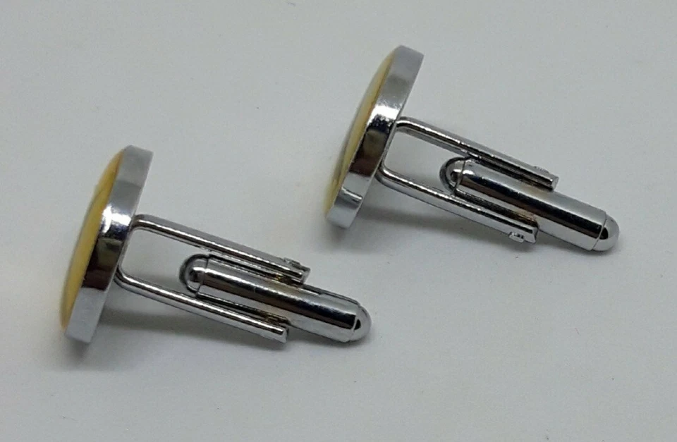 Rare vintage Hermes Metal and glass Cufflinks - Image 4 of 4