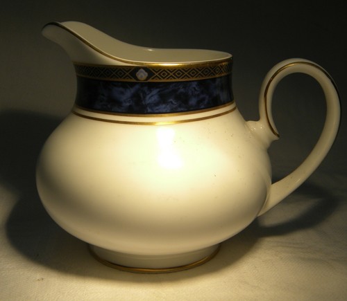 JARRA/CREMA DE LECHE ROYAL DOULTON STANWYCK - Imagen 2 de 3