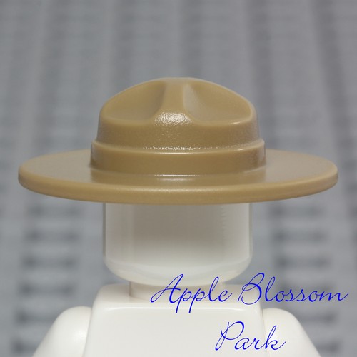 NEW Lego Minifig Dark TAN RANGER HAT 