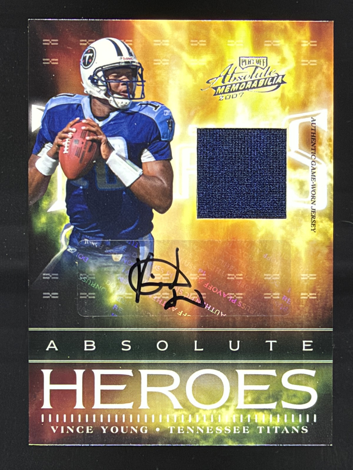 Vince Young 10/30 Patch Auto Jersey # Match 2007 Playoff Absolute Game Worn