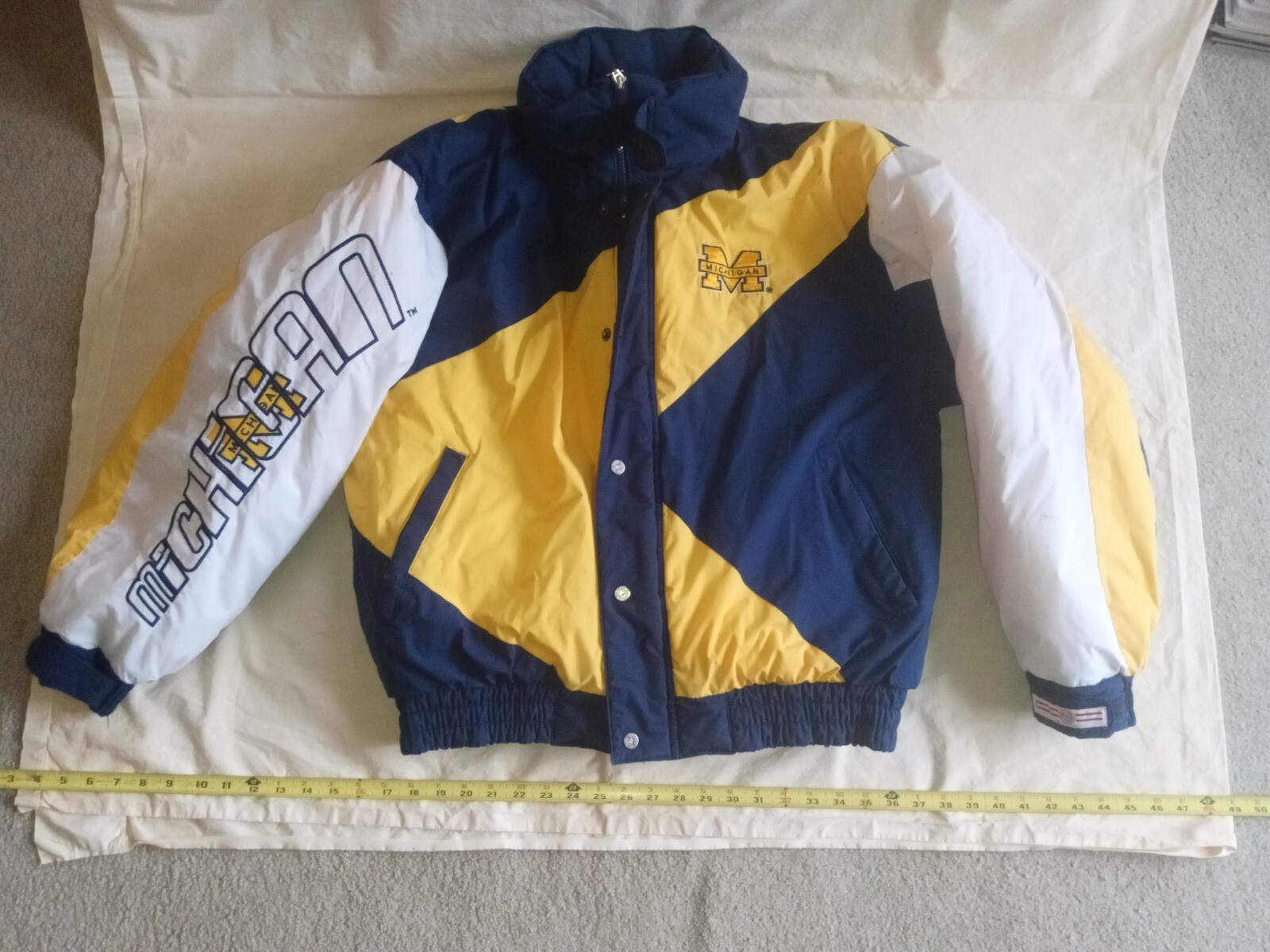 Picture 1 of 20