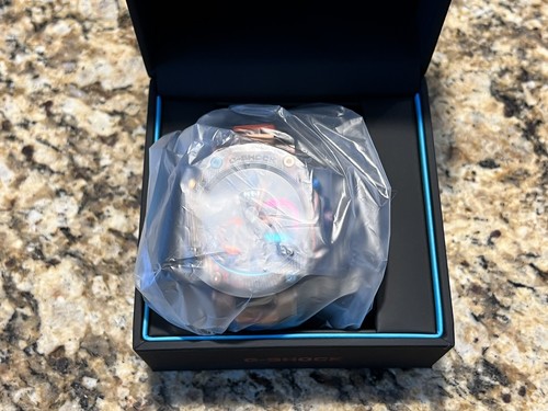 CASIO G-SHOCK MT-G MTG-B2000XMG-1AJR Multi-Color Rainbow Mountain JAPAN OFFICIAL - Picture 5 of 6