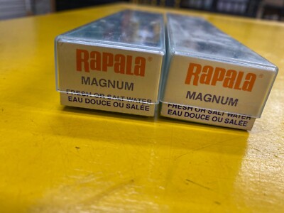 LOT DE 16 LEURRES RAPALA + 1 BOBINE DE TRESSE SUFIX GYRO LOT N° 371