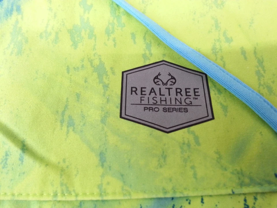 Realtree NWT Fishing  Womens XL Long Sleeve Wind Breaker Pull Over Jacket - Image 3 of 4