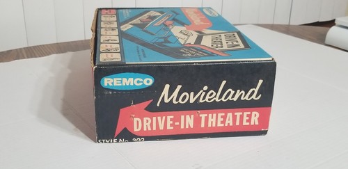Vintage 1959 Remco Movieland Drive-In Theater In Original Box Beautiful Up2 - Picture 19 of 23