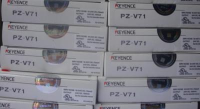 Keyence PZ-V71 photoelectric switch sensor Expedited Shipping PZV71 New In Box 