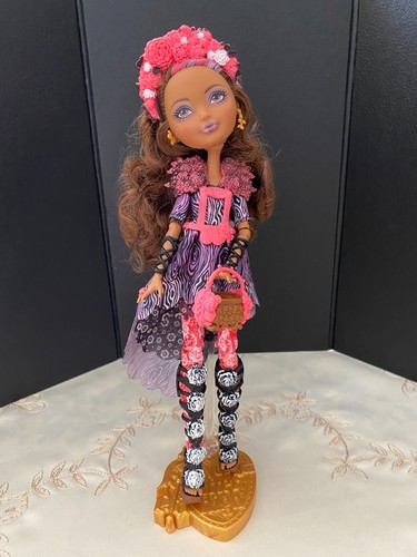 2014 Ever After High Zedernholz Feder ungefedert Puppe Mattel #CDM51 - Bild 5 von 9