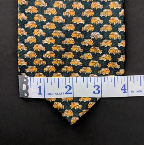 Unique! Vtg BURBERRY Silk Tie Green with Yellow London Cab Pattern Mens Italy - Picture 6 of 9