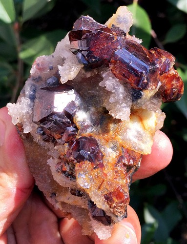 198g New Find Rare Natural Wine Red Sphalerite QUARTZ Crystal Specimen ic6500 - Picture 3 of 12