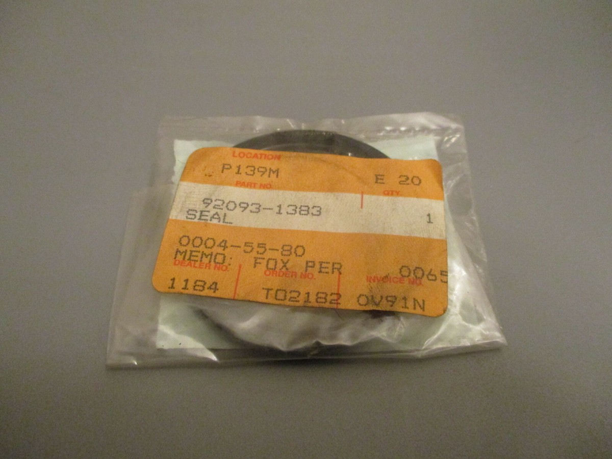 NOS Kawasaki OEM Seal 1995-1996 ZX1100 GPz1100 92093-1383 | eBay